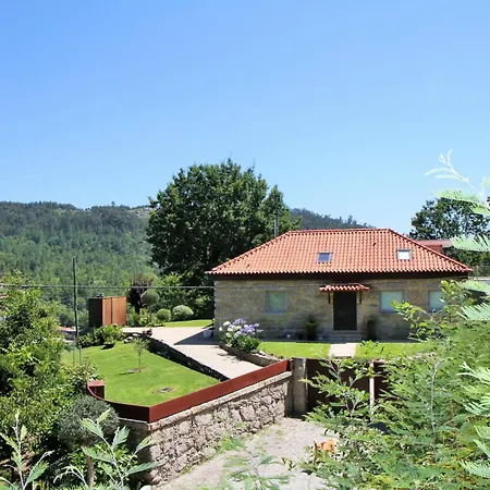 Roque Village By Geres Casas * Vieira do Minho